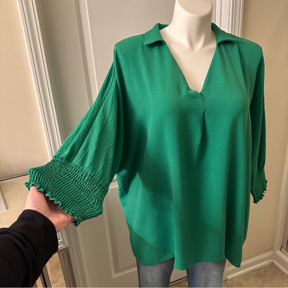 *New with Tags* Dokotoo brand oversized top. Size 2X blouse.  Green top. Flowy. - Picture 2 of 9